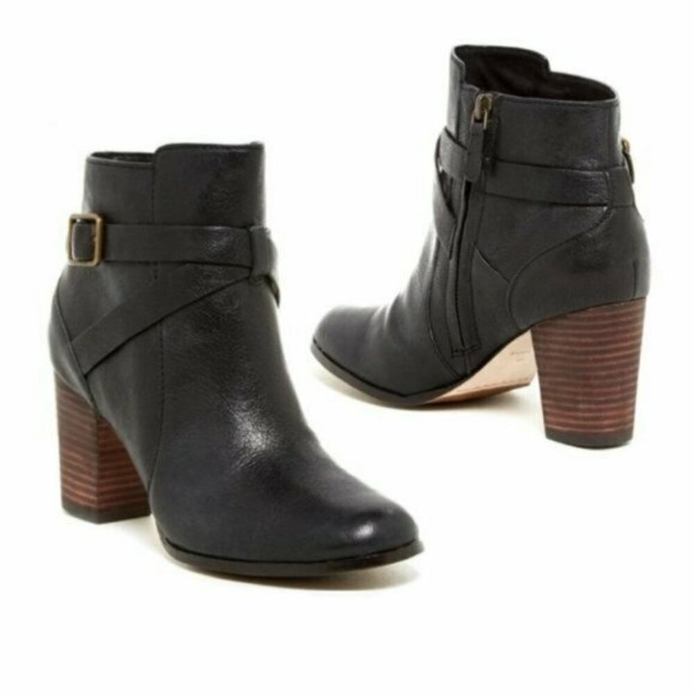 Cole Haan Cassidy Ankle Bootie D41598 Leather Zip Closure Straps Black Women 9.5